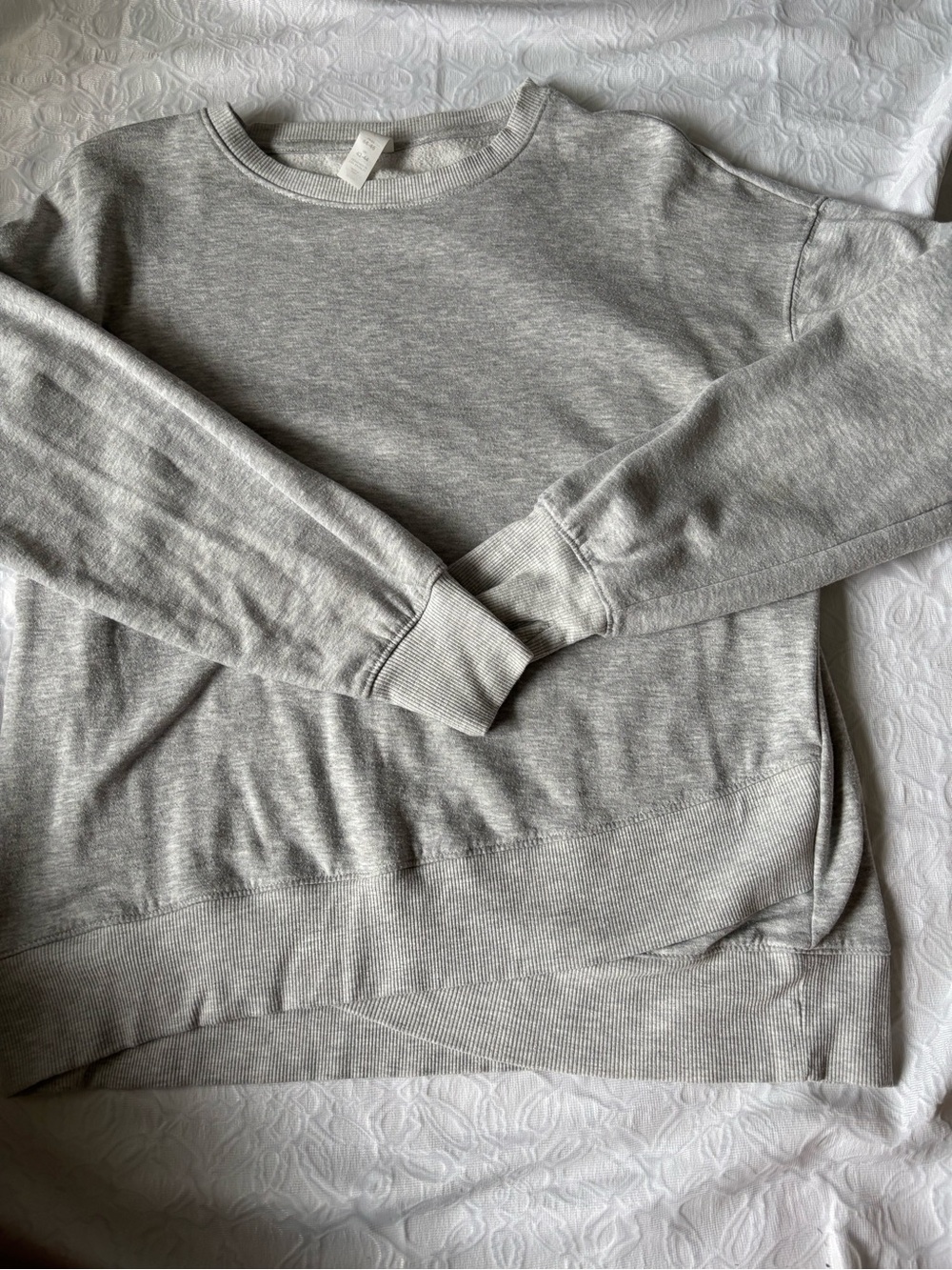 Balance Collection Women’s Crewneck Sweater - Light Gray